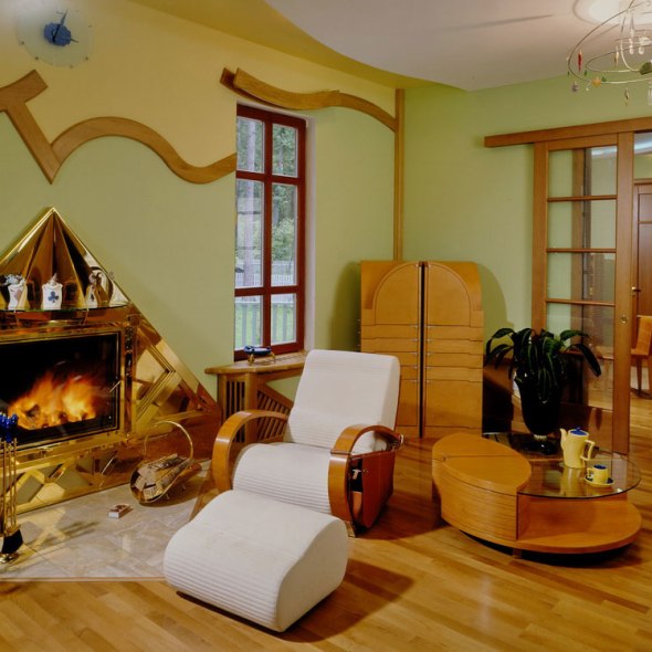 Гостиная. Авторский камин