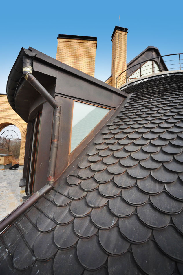 Крыша необычного дома