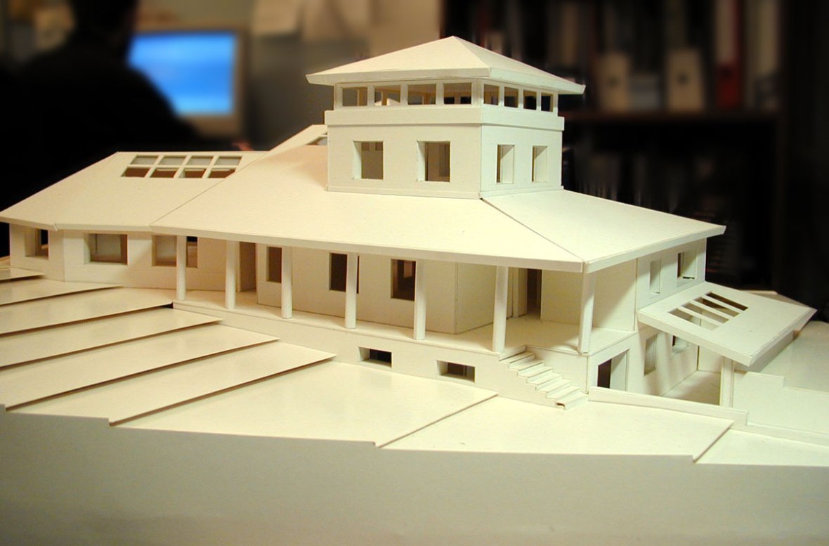 Дом на склоне. Макет